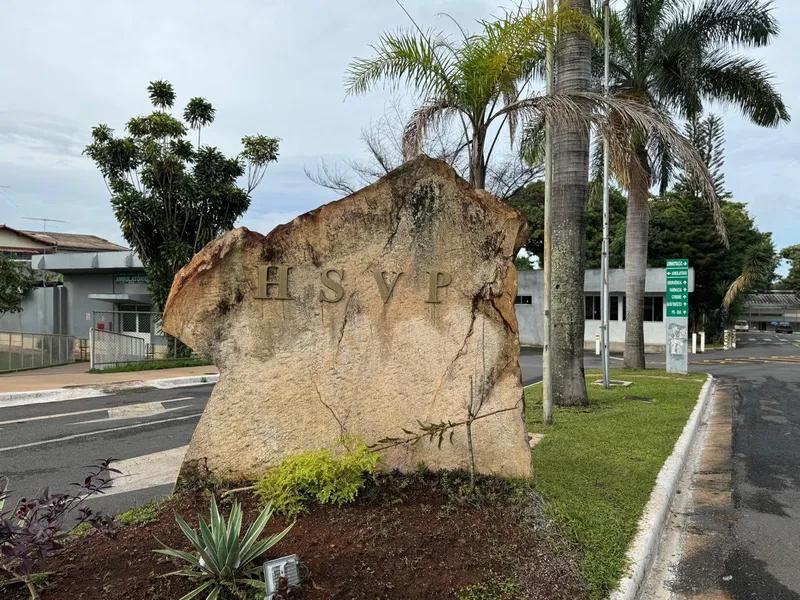 Imagem de fundo da matéria "A realidade invertida do Hospital São Vicente de Paulo: Até quando o GDF irá chancelar essa violência e ilegalidade?"